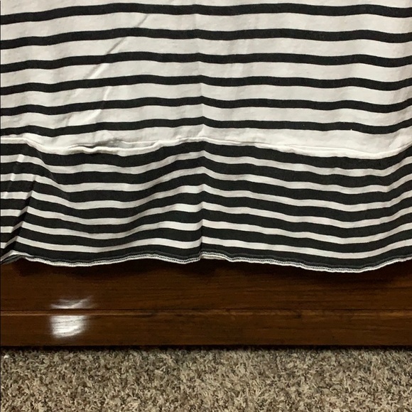 Tunic/dress with two front pockets - Picture 2 of 2